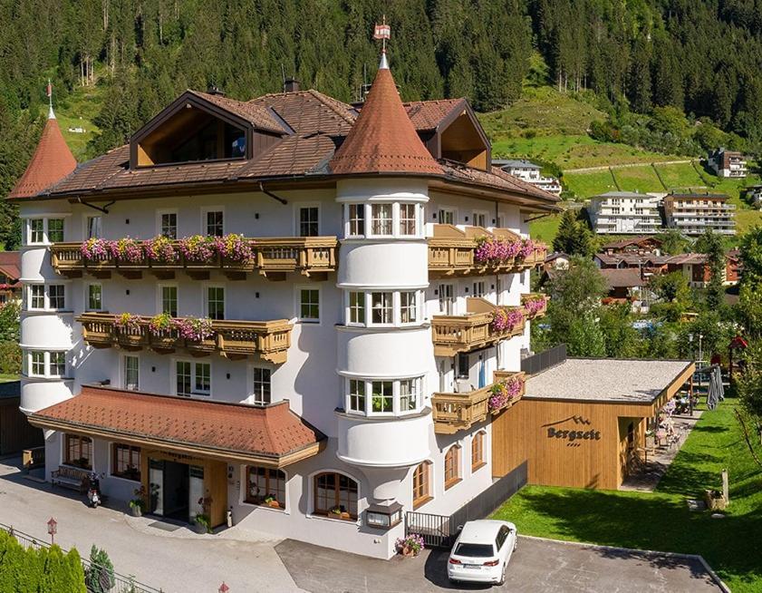 Hotel Bergzeit غروسارل المظهر الخارجي الصورة